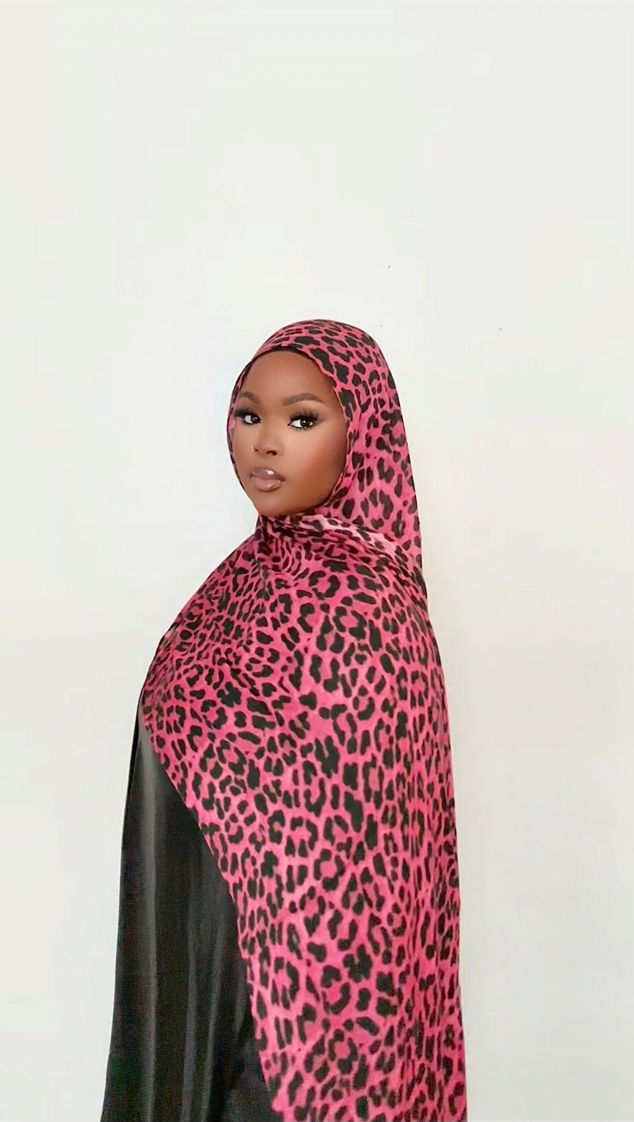 Print Modal Hijab-Magenta Leopard